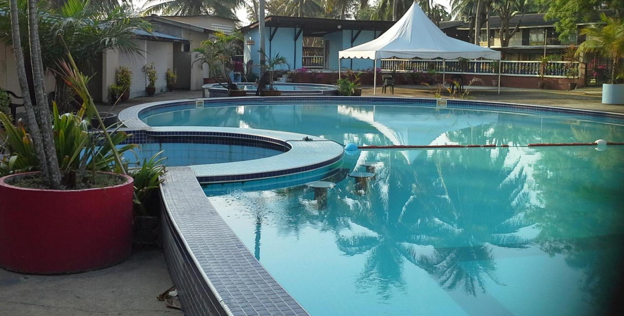 קוטה בארו Pcb Beach Resort מראה חיצוני תמונה